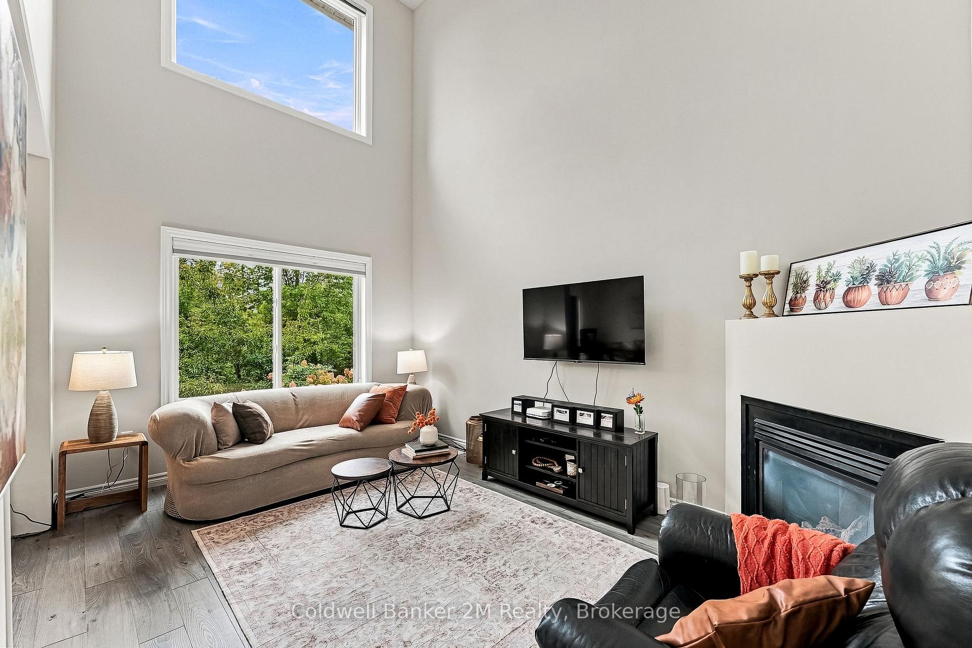 Photo 8 of 52 Marjoram Drive, Ajax, South East — HOMEH