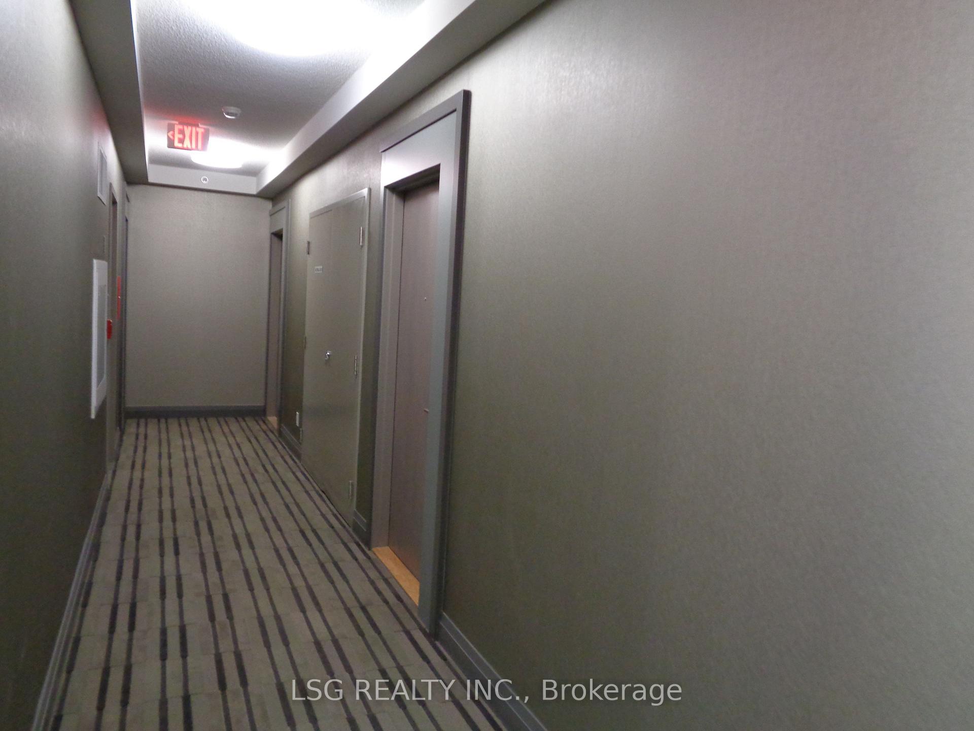 Photo 8 of Unit 902, 9088 Yonge Street, Richmond Hill, South Richvale — HOMEH