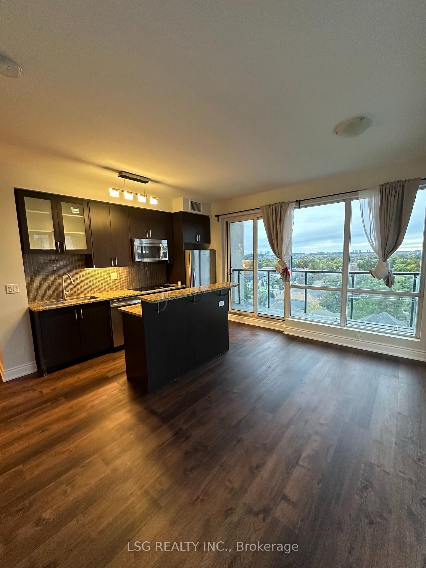 Photo 13 of Unit 902, 9088 Yonge Street, Richmond Hill, South Richvale — HOMEH