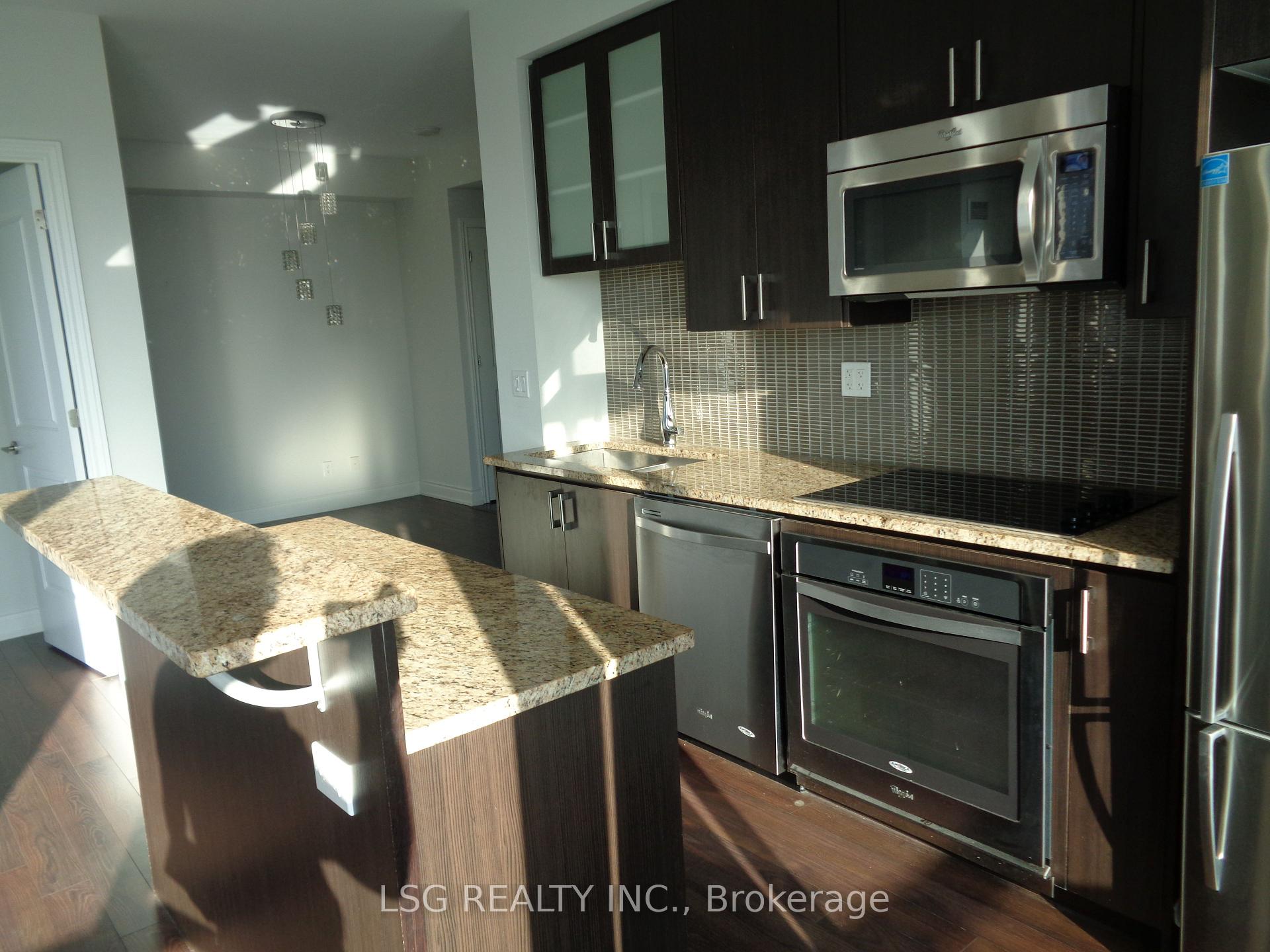 Photo 14 of Unit 902, 9088 Yonge Street, Richmond Hill, South Richvale — HOMEH