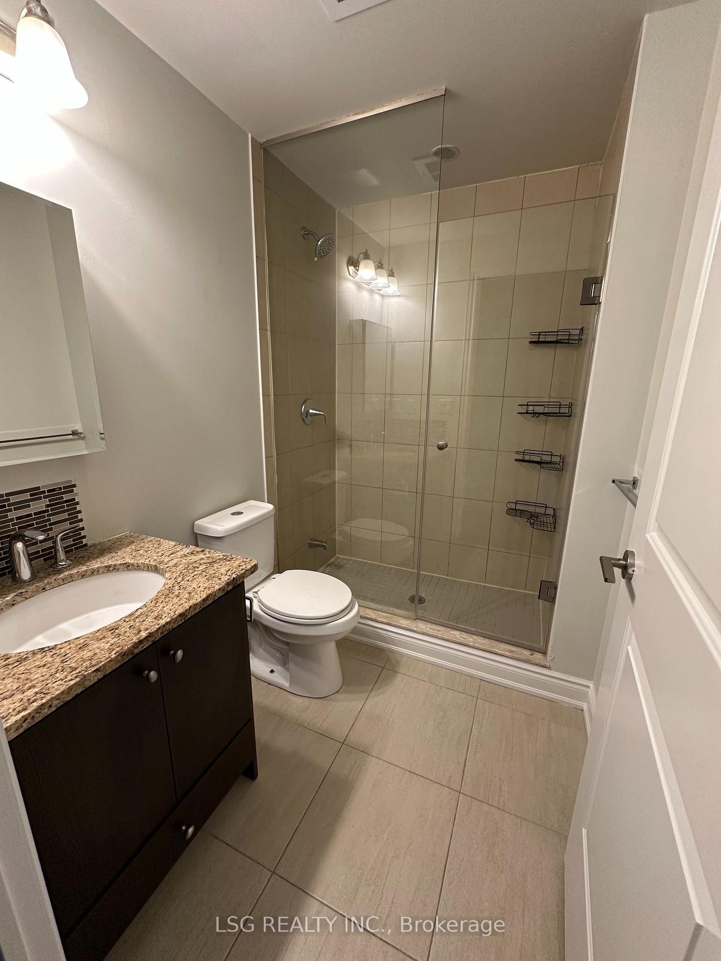 Photo 17 of Unit 902, 9088 Yonge Street, Richmond Hill, South Richvale — HOMEH