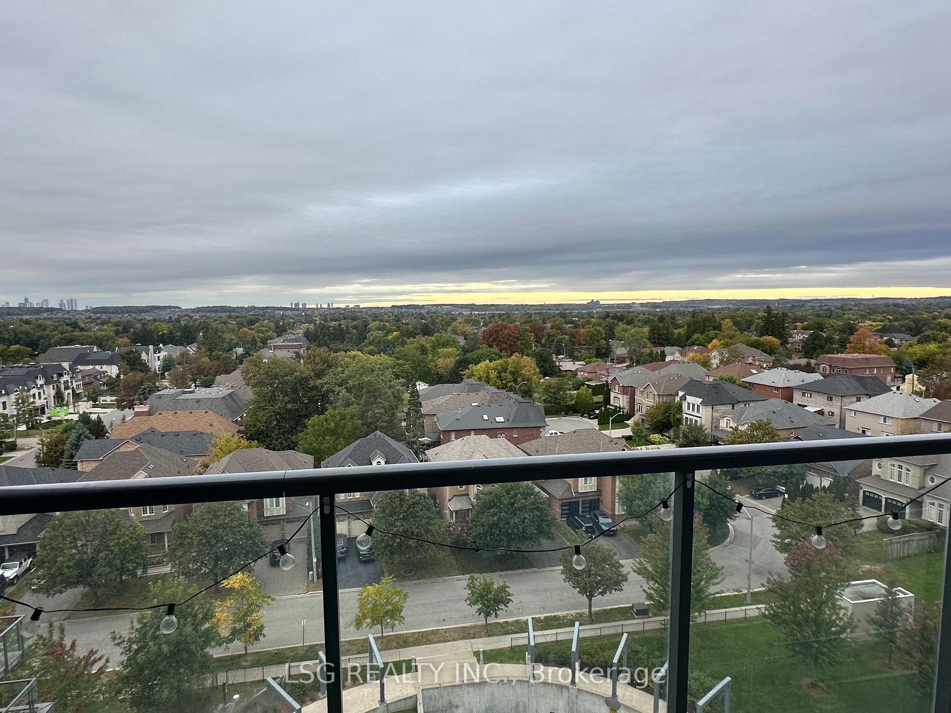 Photo 23 of Unit 902, 9088 Yonge Street, Richmond Hill, South Richvale — HOMEH