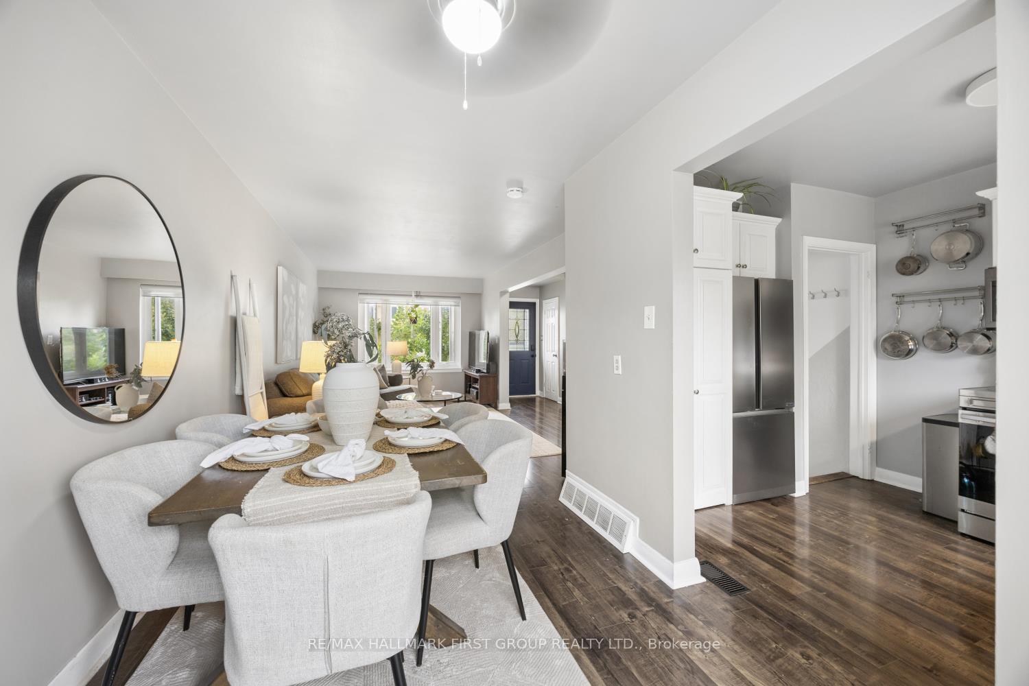 Photo 10 of 7 Ellendale Drive, Scarborough, Dorset Park — HOMEH