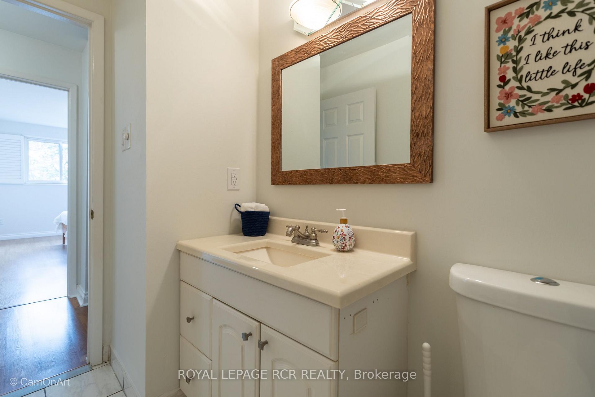 Photo 13 of 364 Dixon Boulevard, Newmarket, Central Newmarket — HOMEH