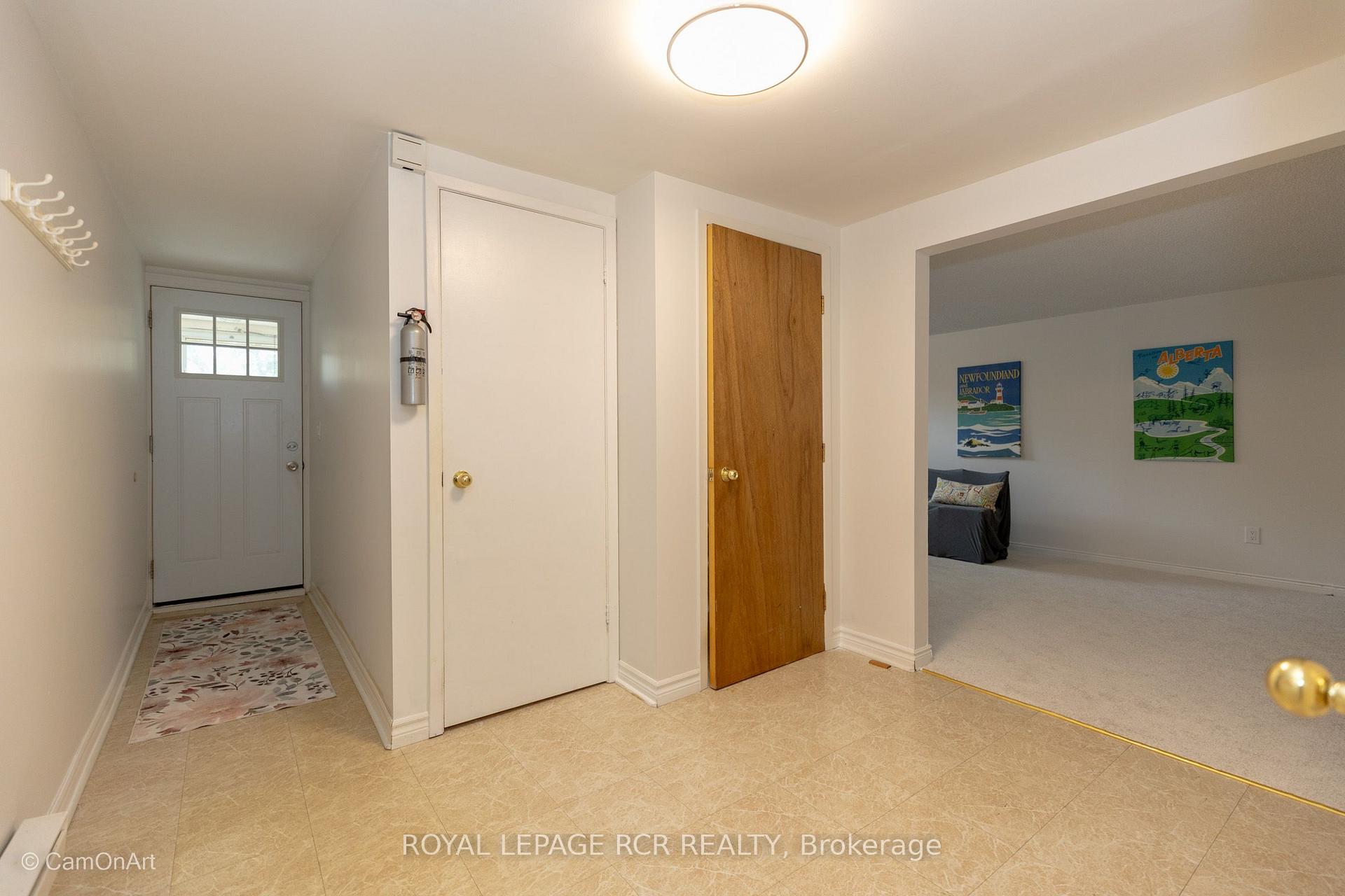Photo 14 of 364 Dixon Boulevard, Newmarket, Central Newmarket — HOMEH