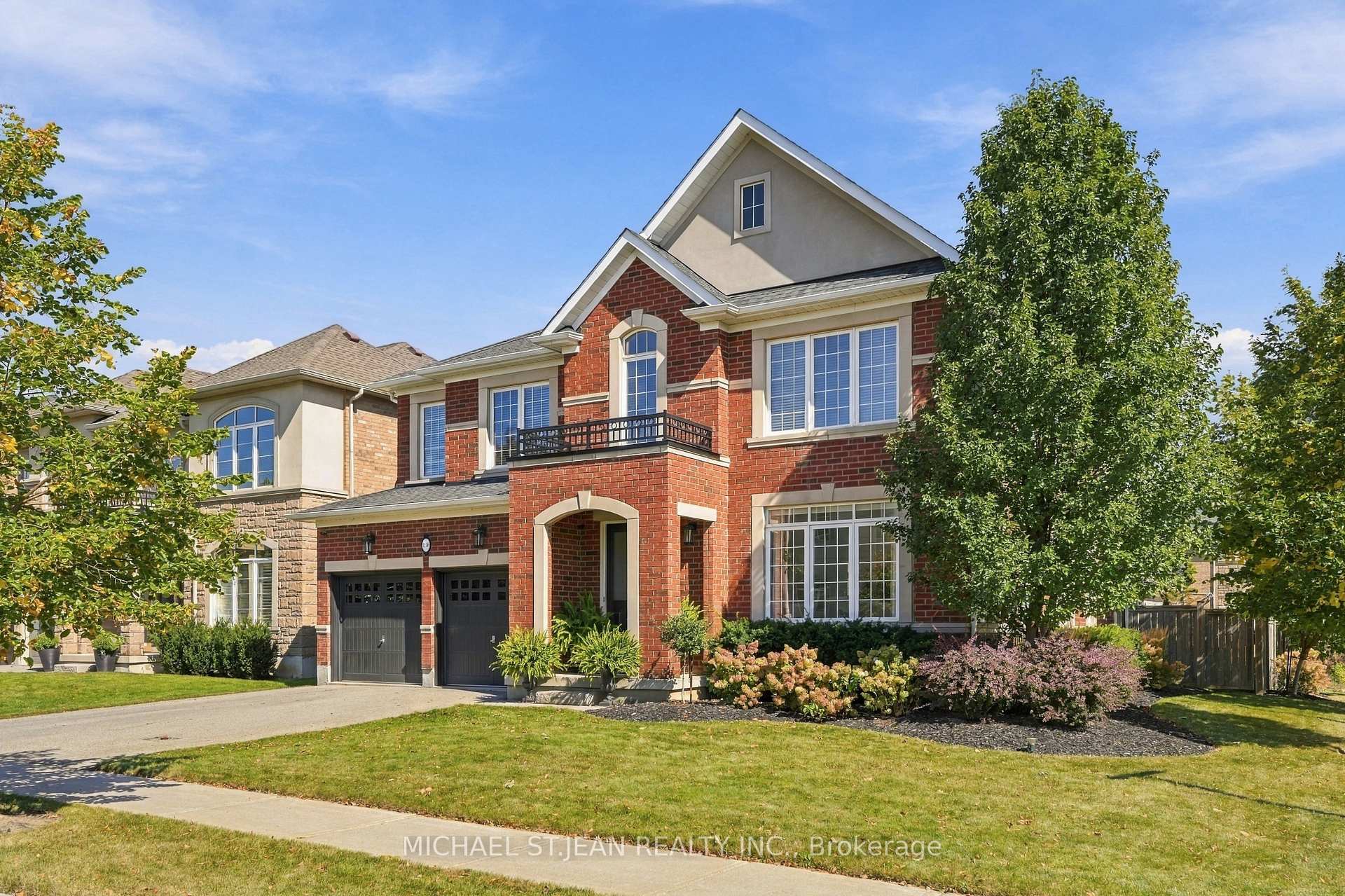 Photo 4 of 136 Sutherland Crescent, Hamilton, Ancaster — HOMEH