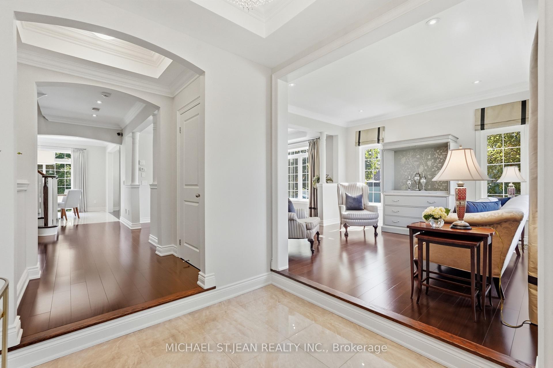 Photo 8 of 136 Sutherland Crescent, Hamilton, Ancaster — HOMEH