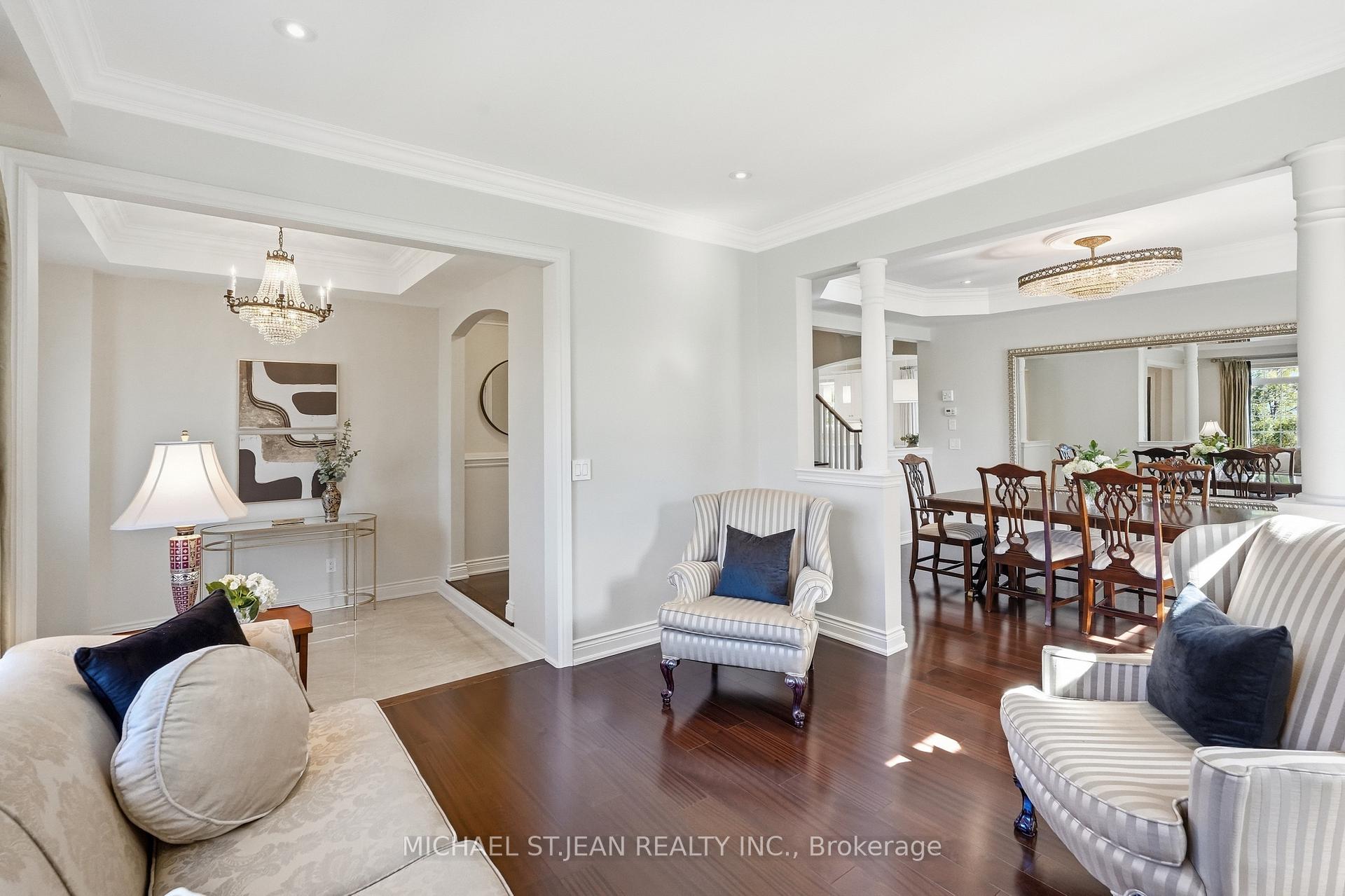 Photo 11 of 136 Sutherland Crescent, Hamilton, Ancaster — HOMEH