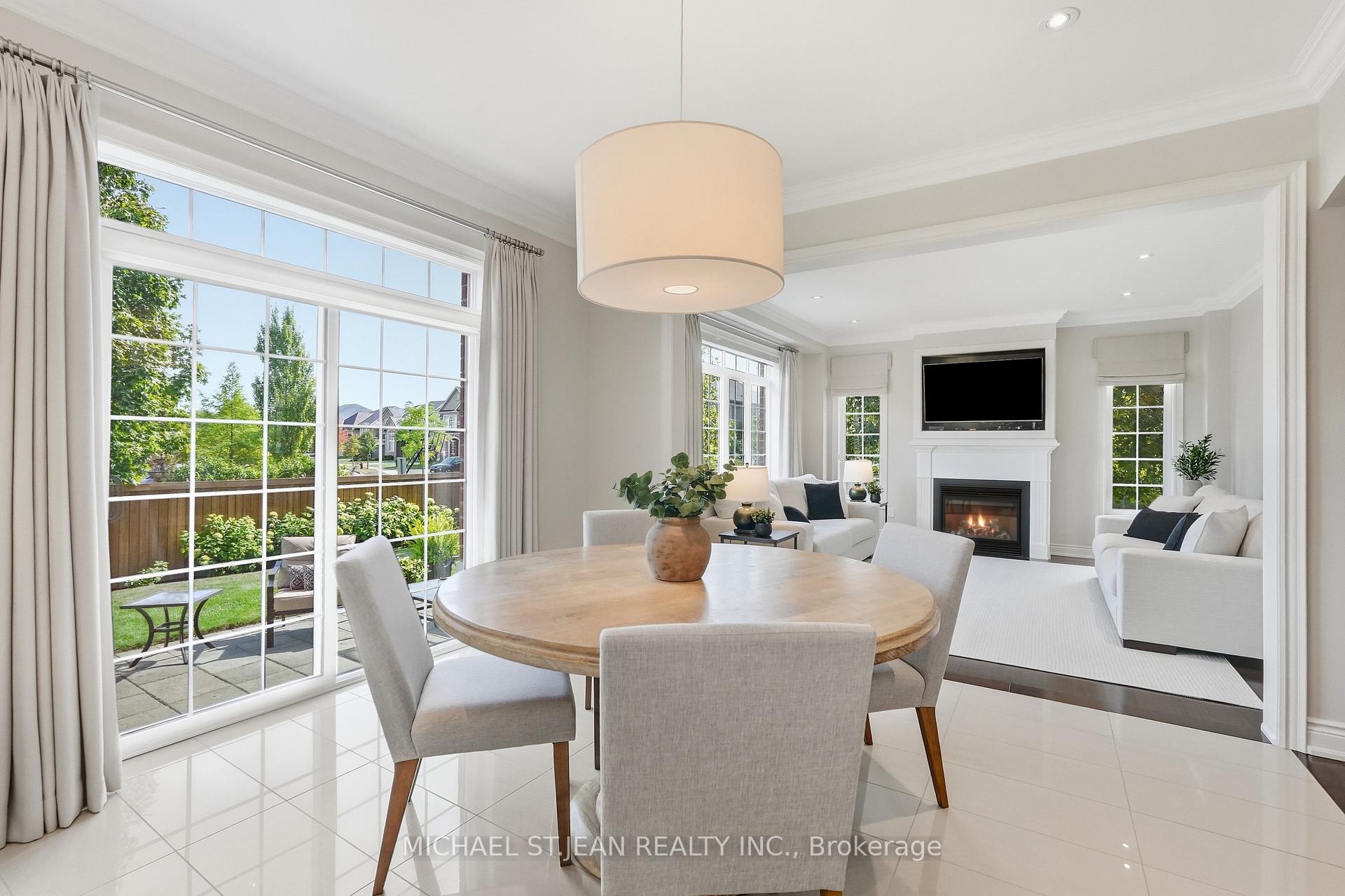 Photo 16 of 136 Sutherland Crescent, Hamilton, Ancaster — HOMEH