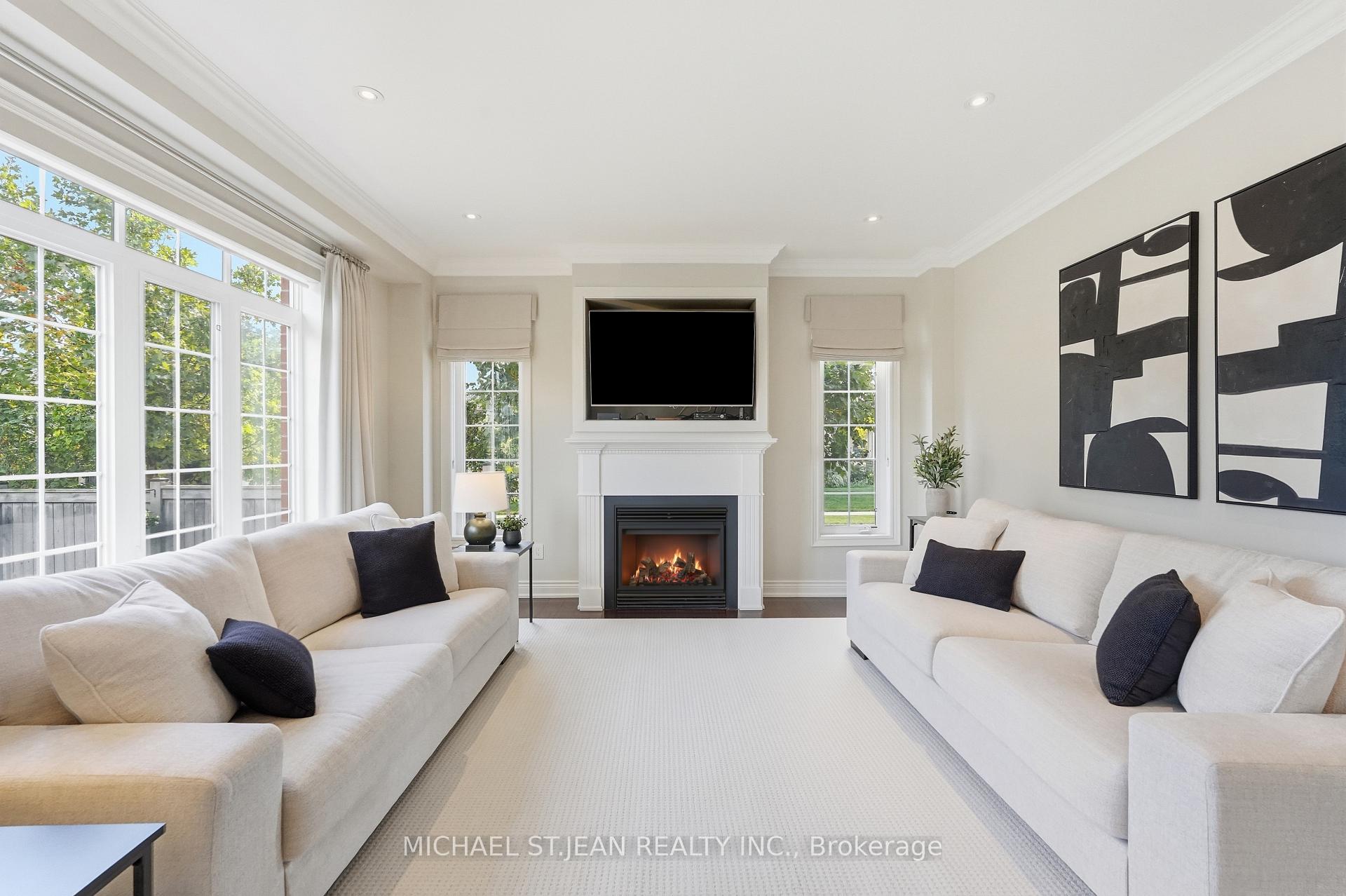 Photo 22 of 136 Sutherland Crescent, Hamilton, Ancaster — HOMEH