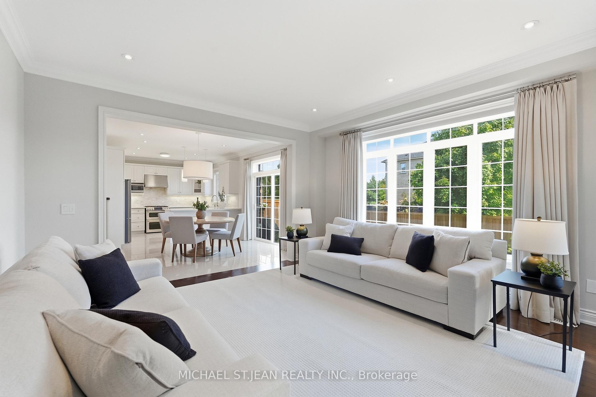Photo 25 of 136 Sutherland Crescent, Hamilton, Ancaster — HOMEH