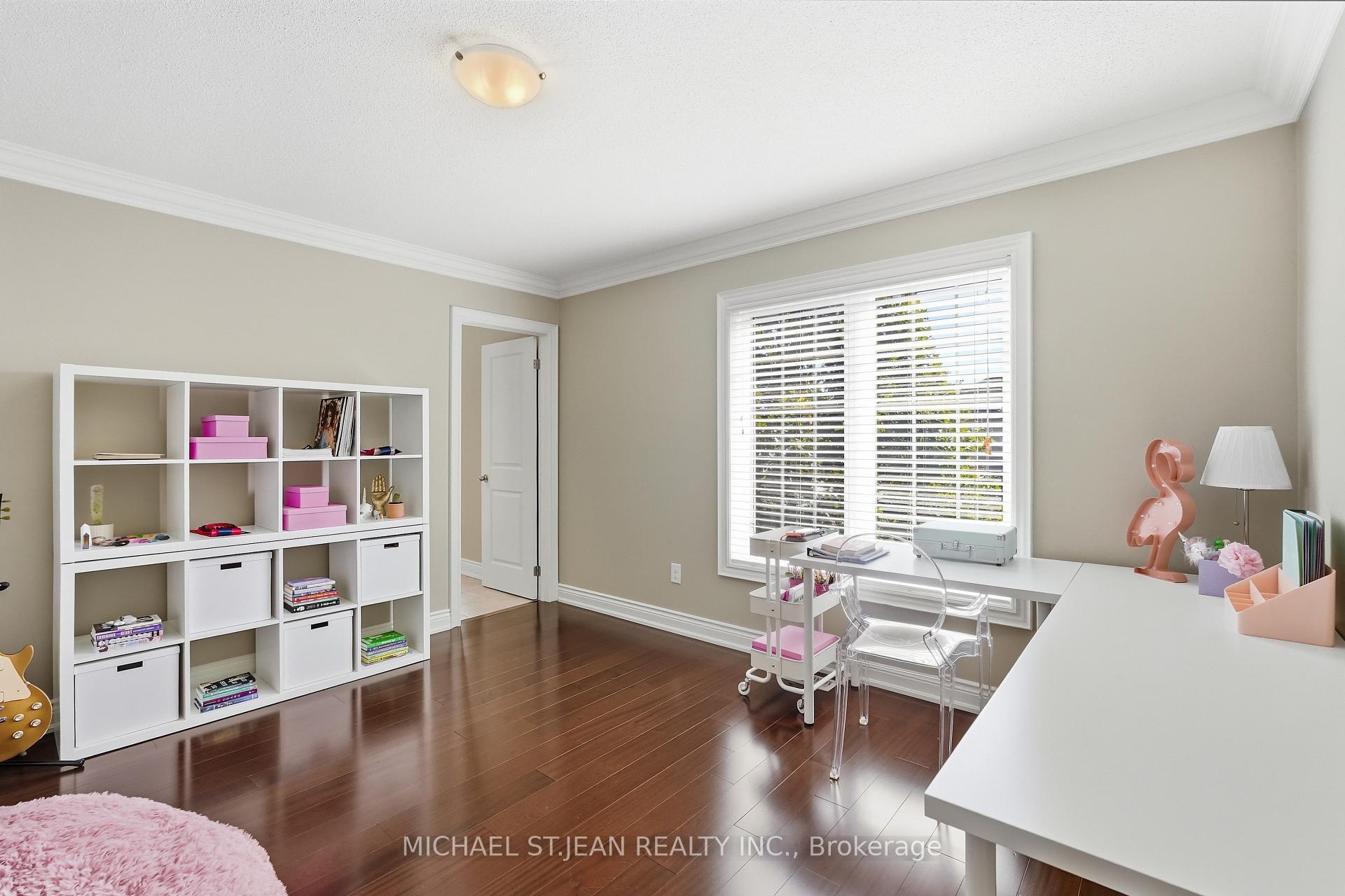 Photo 41 of 136 Sutherland Crescent, Hamilton, Ancaster — HOMEH