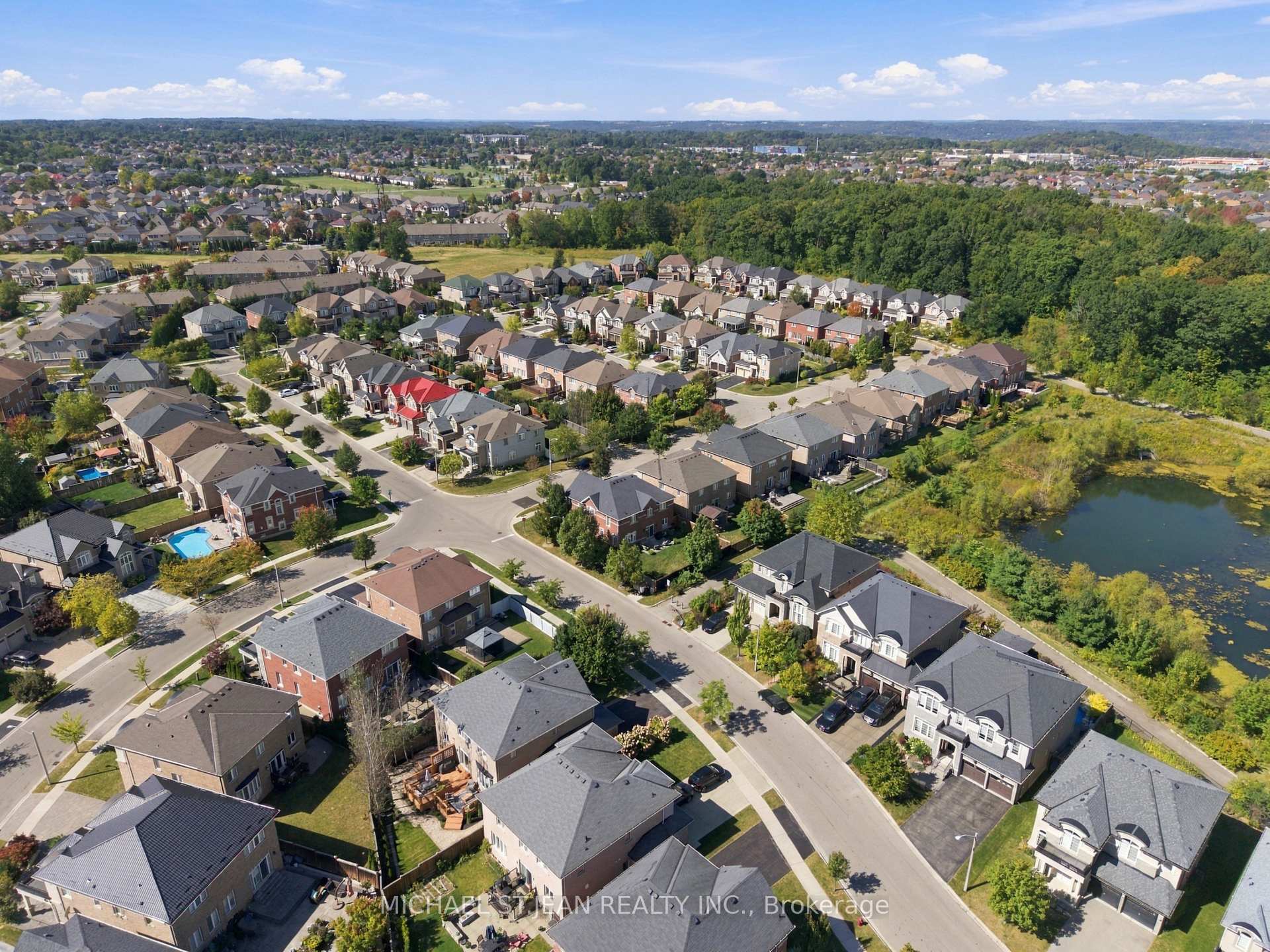 Photo 50 of 136 Sutherland Crescent, Hamilton, Ancaster — HOMEH