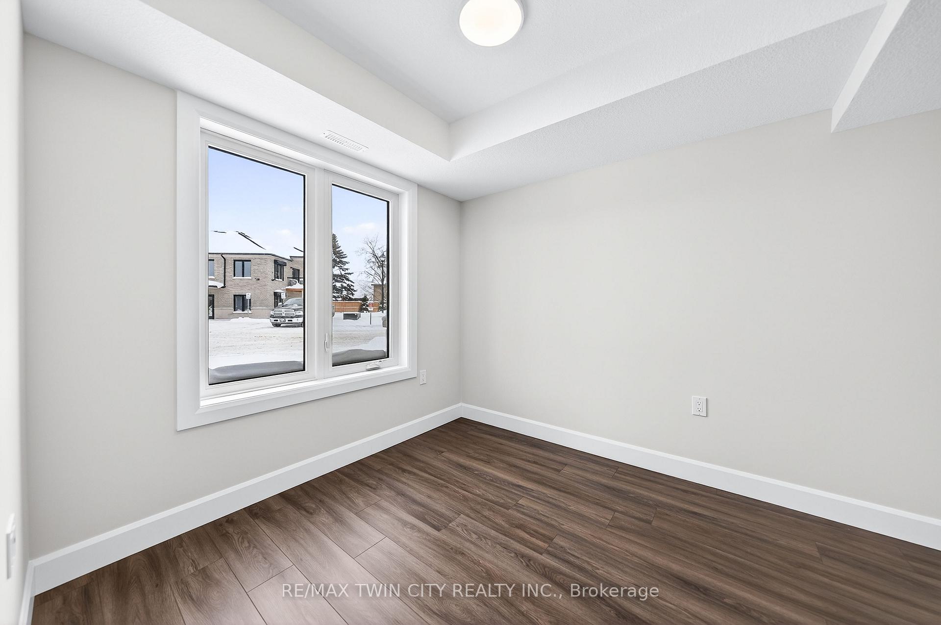 Photo 26 of Unit 47, 3202 Vivian Line, Stratford — HOMEH