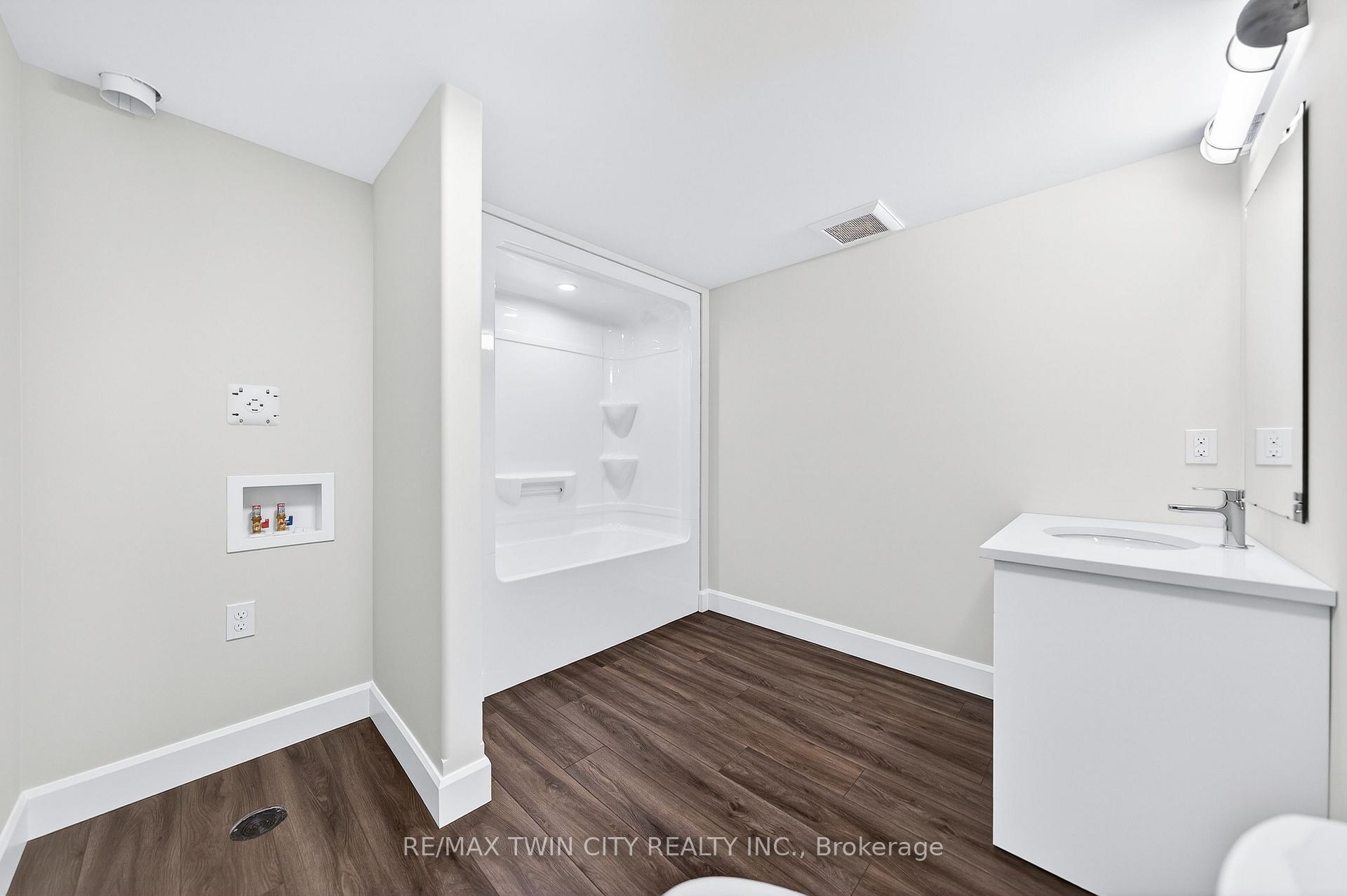 Photo 28 of Unit 47, 3202 Vivian Line, Stratford — HOMEH