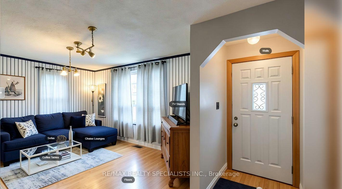 Photo 2 of 9697 Dickenson Road, Hamilton, Mount Hope — HOMEH