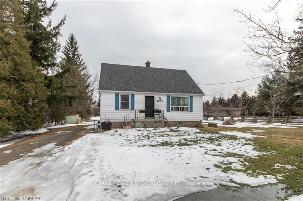 Photo 6 of 9697 Dickenson Road, Hamilton, Mount Hope — HOMEH