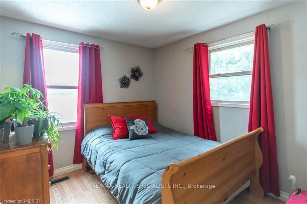 Photo 14 of 9697 Dickenson Road, Hamilton, Mount Hope — HOMEH
