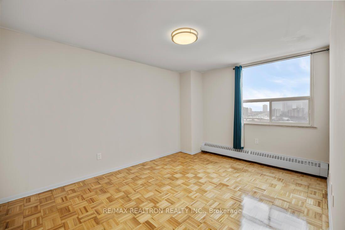 Photo 8 of Unit 411, 2775 Don Mills Road, North York, Don Valley Village — HOMEH
