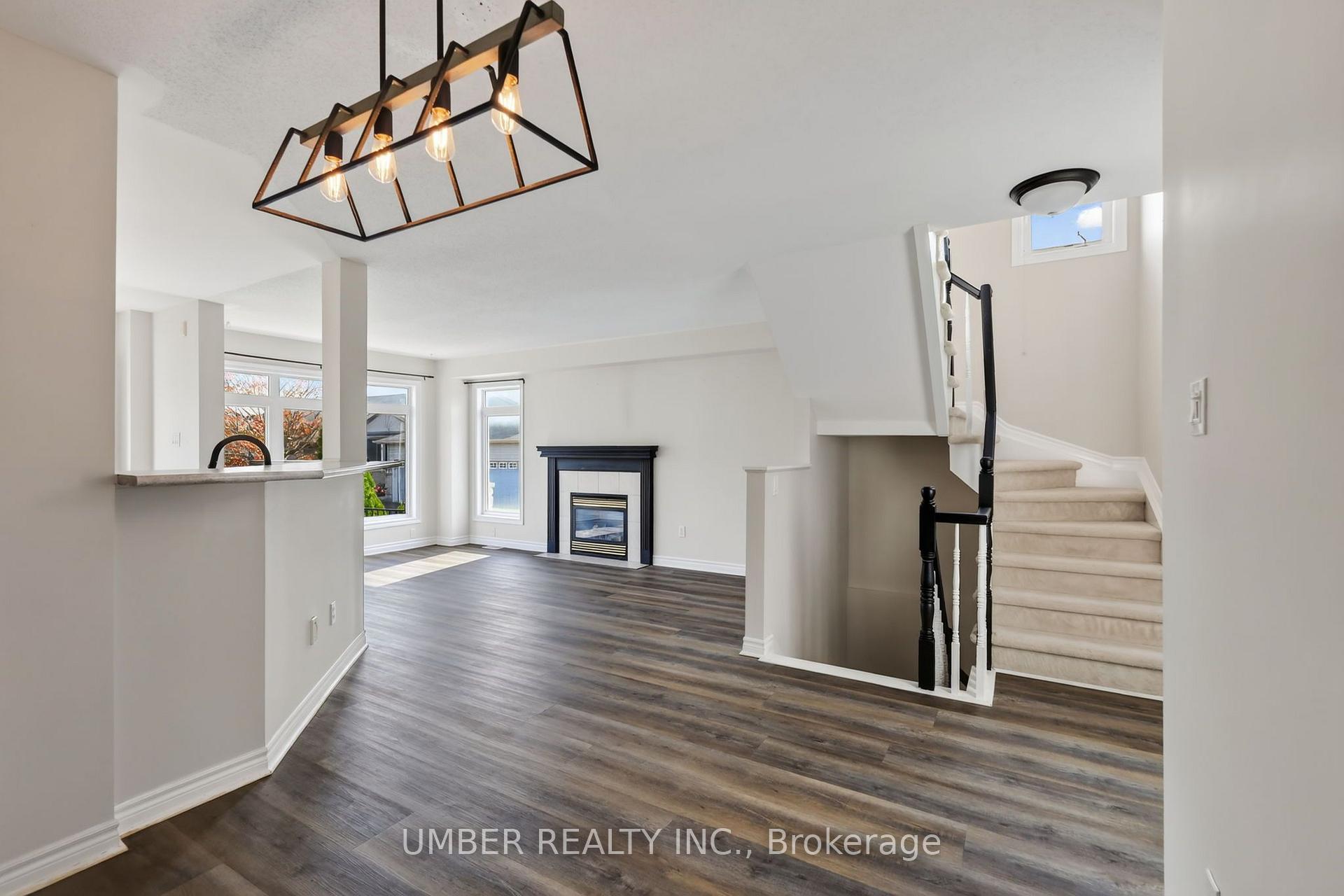 Photo 9 of 5539 Doctor Leach Drive, Ottawa, Manotick Village & Manotick Estates — HOMEH