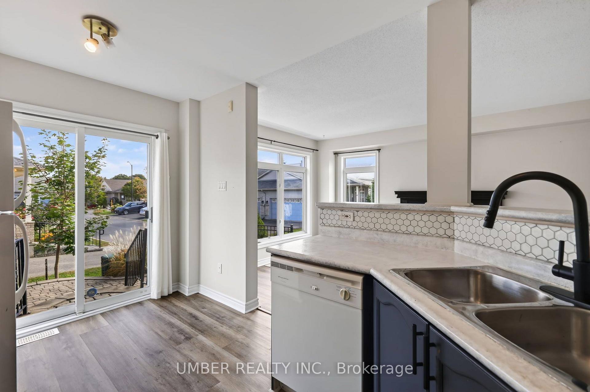 Photo 16 of 5539 Doctor Leach Drive, Ottawa, Manotick Village & Manotick Estates — HOMEH