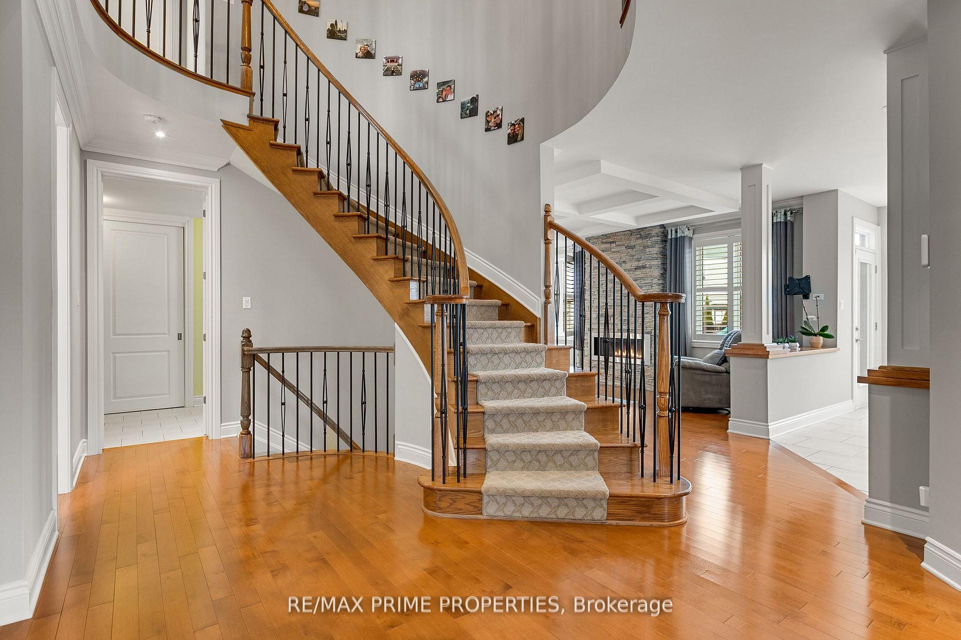 Photo 3 of 72 Branthaven Street, Ottawa, Avalon East — HOMEH