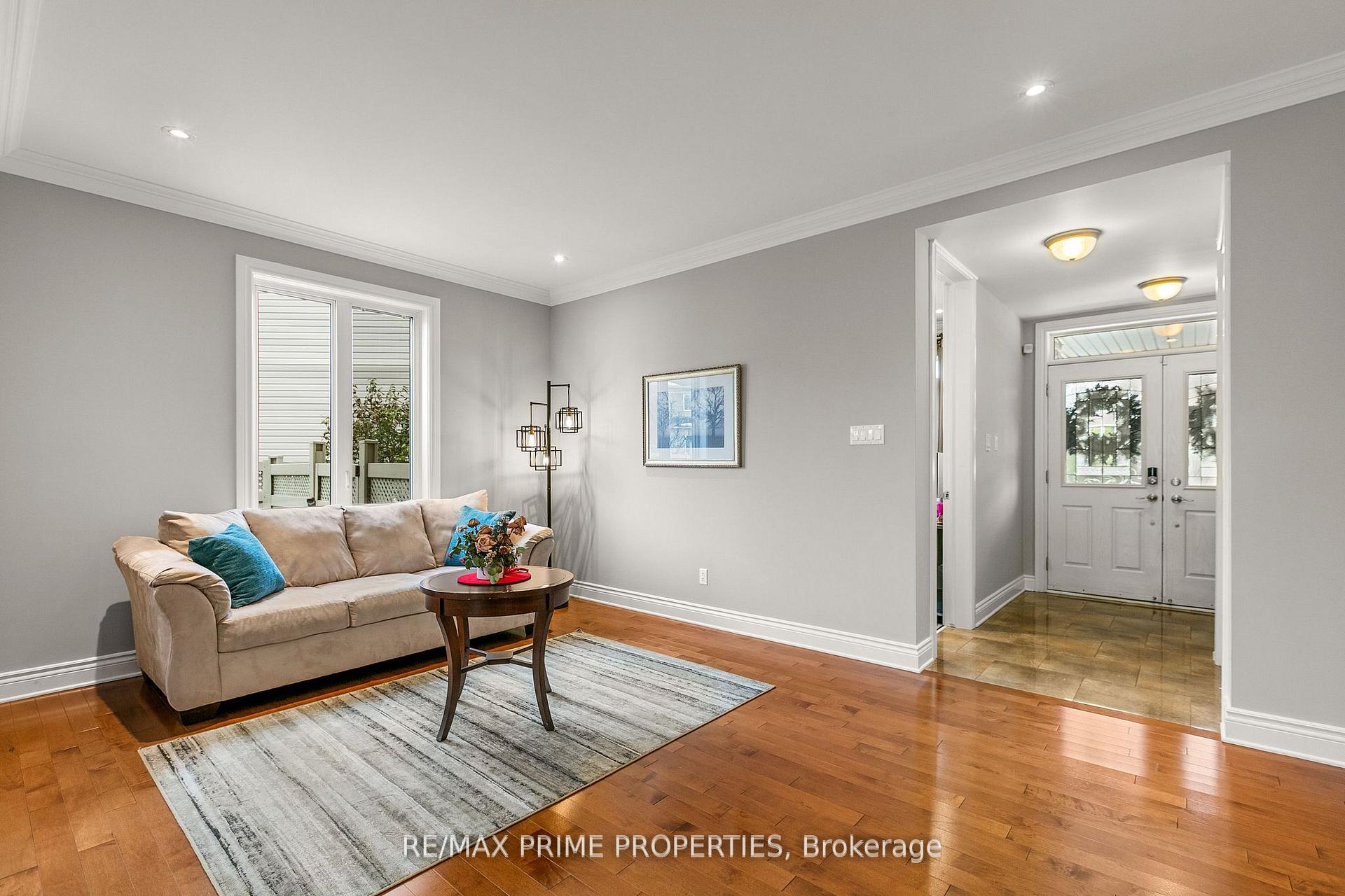 Photo 5 of 72 Branthaven Street, Ottawa, Avalon East — HOMEH