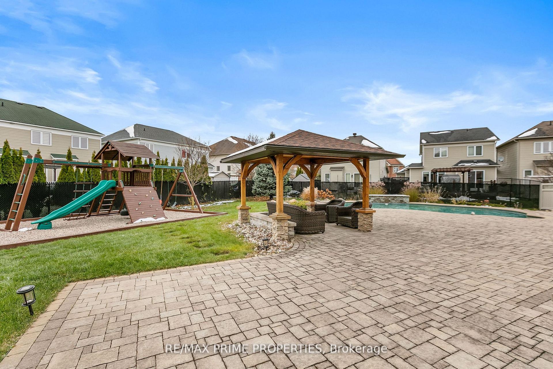 Photo 44 of 72 Branthaven Street, Ottawa, Avalon East — HOMEH