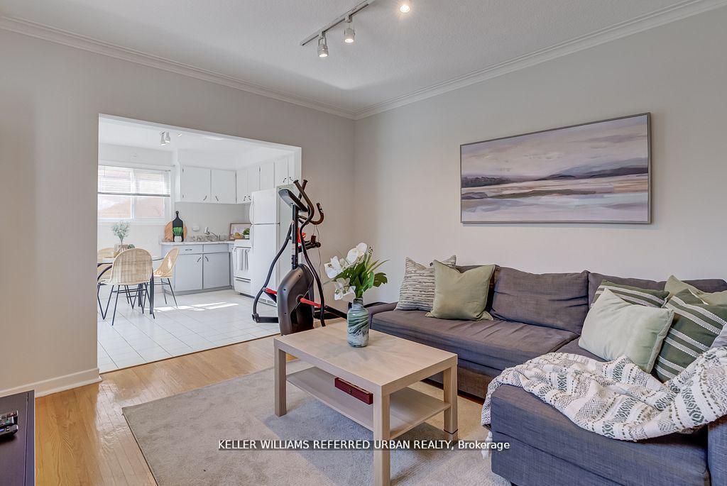 Photo 23 of Unit Upper, 55 Tedder Street, North York, Brookhaven-Amesbury — HOMEH