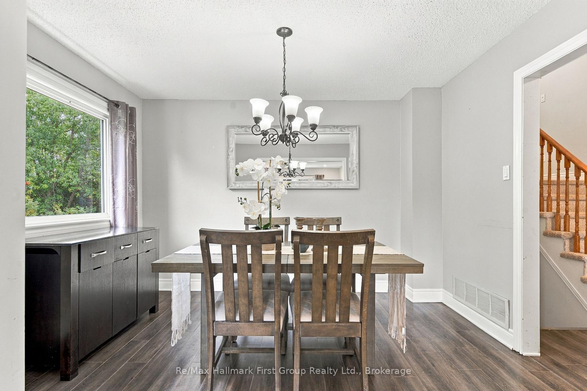 Photo 17 of 919 Heenan Court, Cobourg — HOMEH
