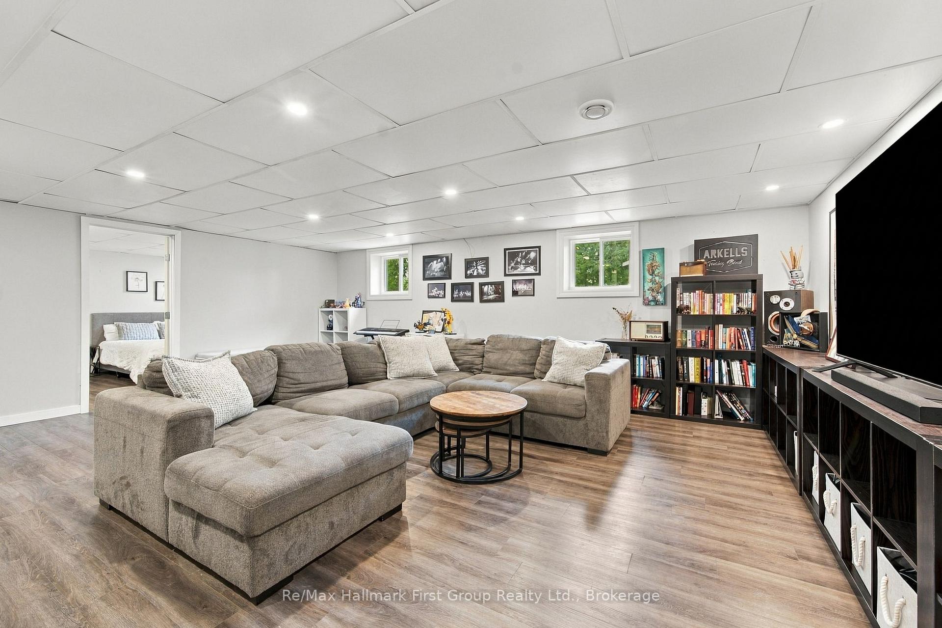 Photo 25 of 919 Heenan Court, Cobourg — HOMEH