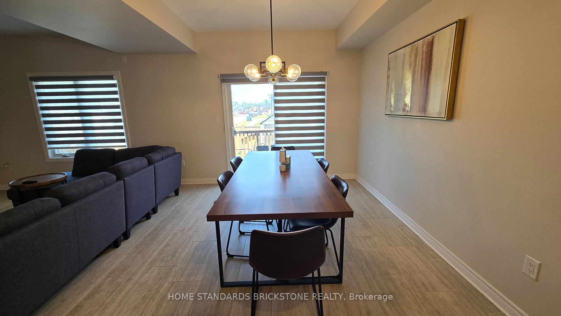 Photo 5 of 53 Lamb Crescent, Thorold, Hurricane/Merrittville — HOMEH