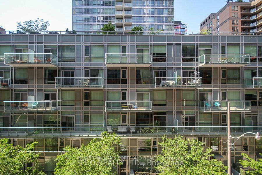 Photo 3 of Unit 420, 21 Nelson Street, Toronto, Waterfront Communities — HOMEH