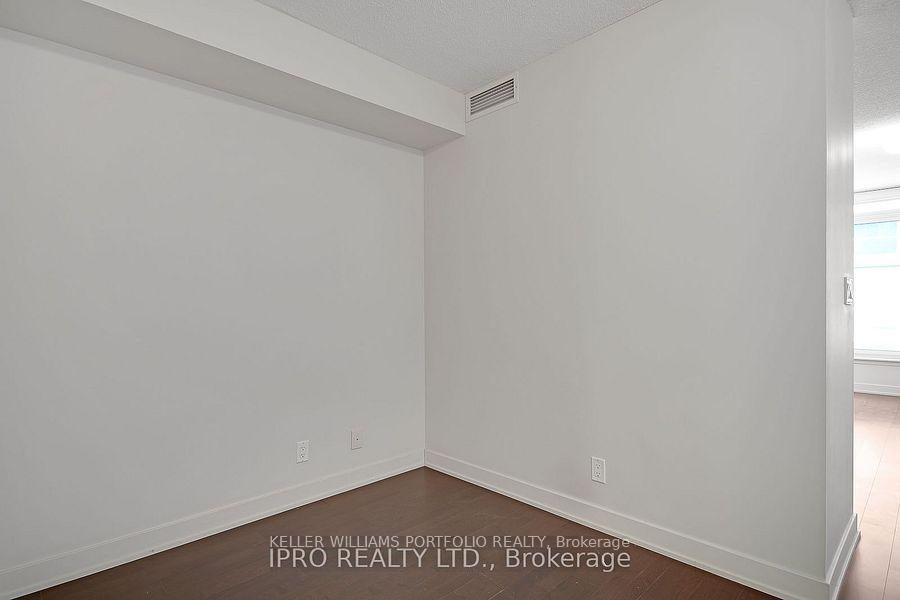 Photo 19 of Unit 420, 21 Nelson Street, Toronto, Waterfront Communities — HOMEH