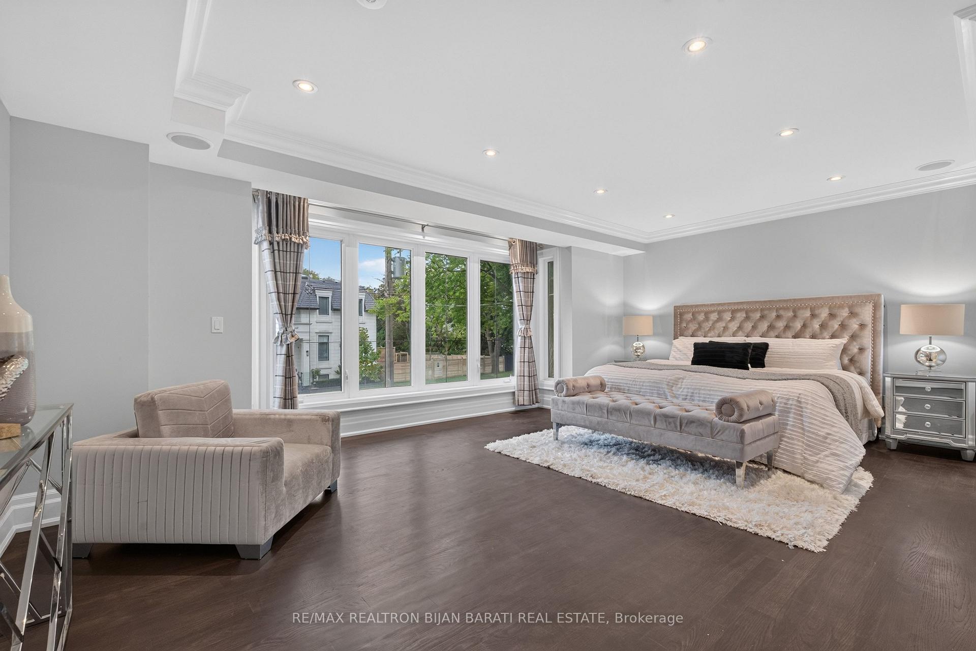 Photo 27 of 10 Bayberry Crescent, North York, Bayview Village — HOMEH