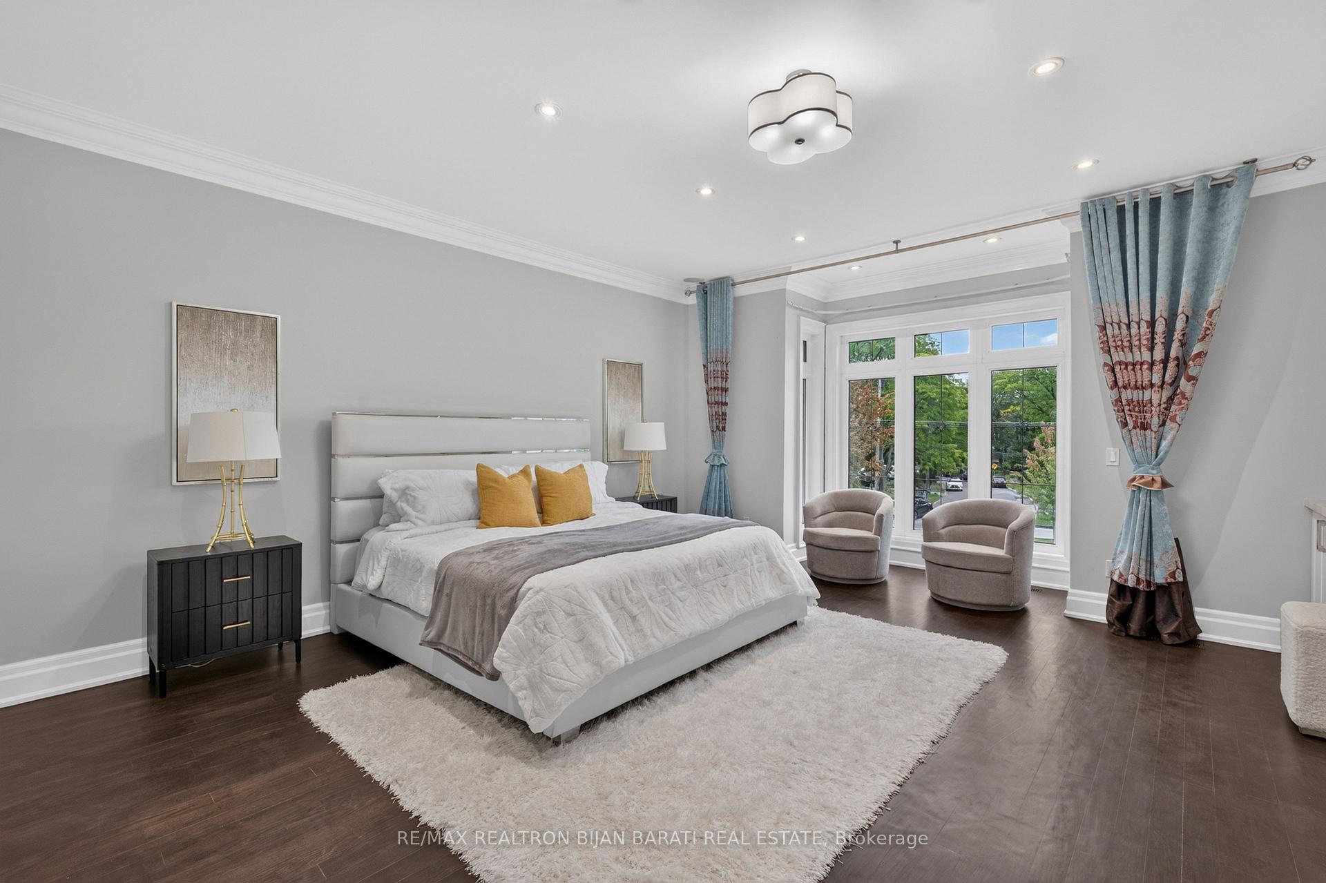 Photo 31 of 10 Bayberry Crescent, North York, Bayview Village — HOMEH