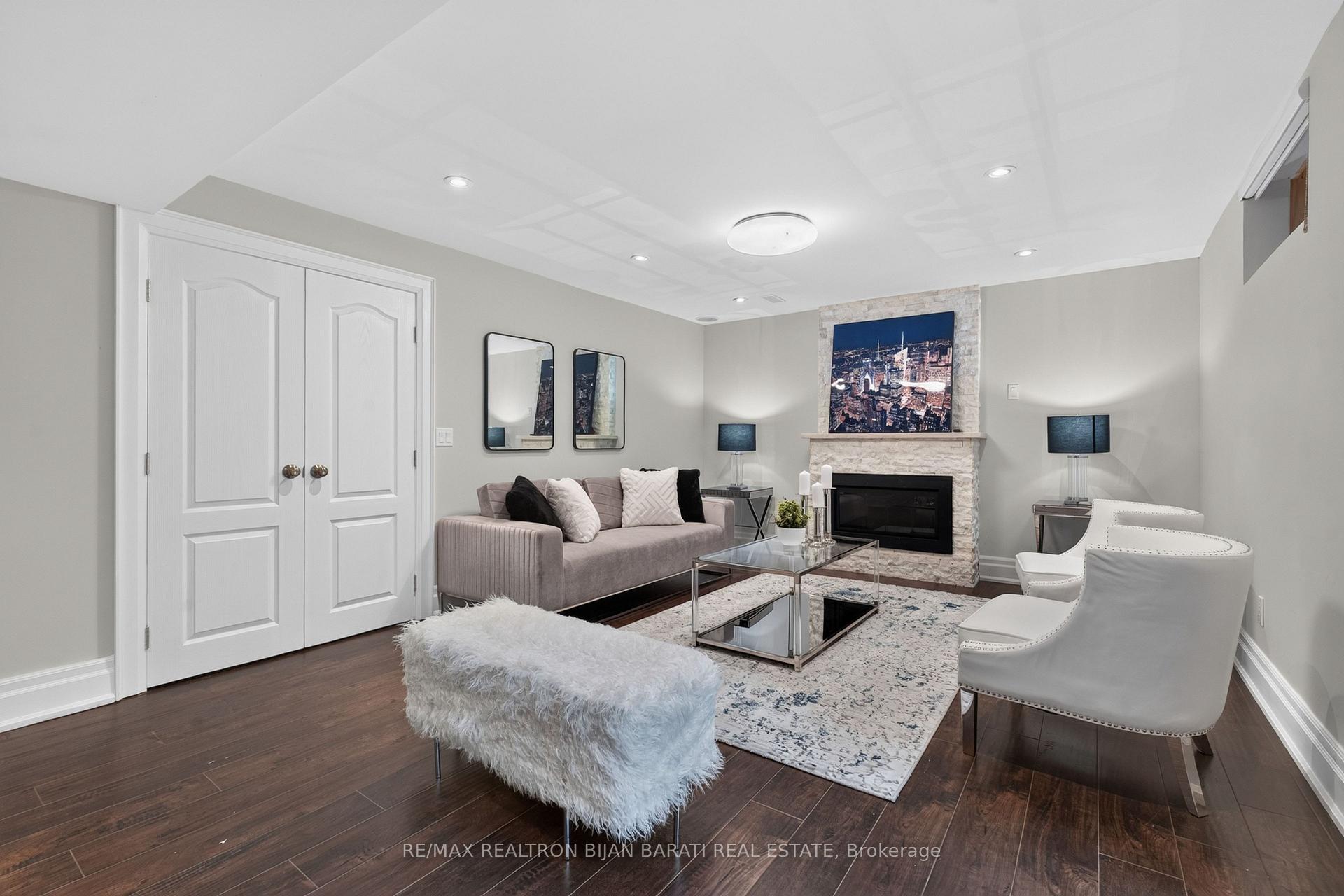 Photo 47 of 10 Bayberry Crescent, North York, Bayview Village — HOMEH