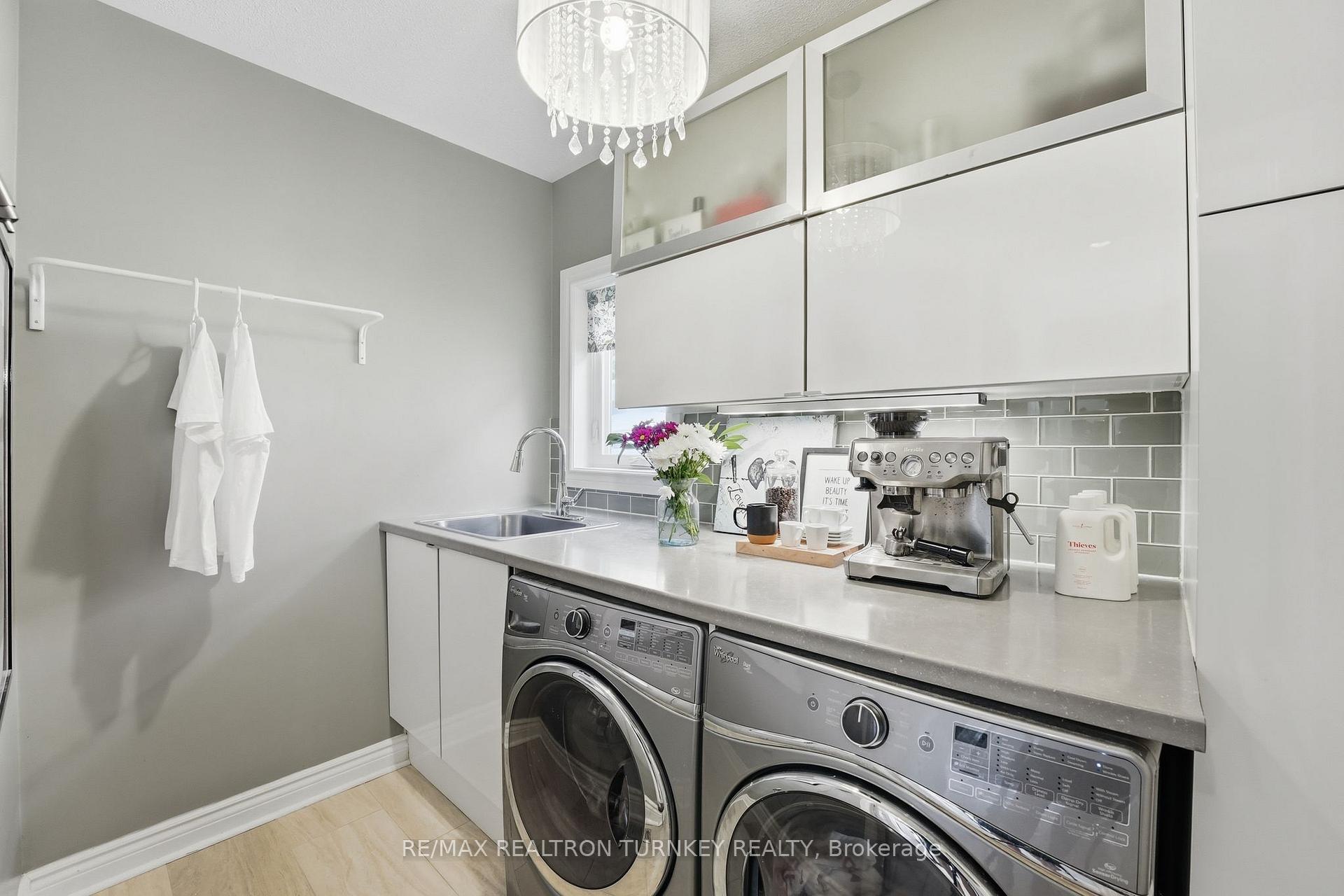 Photo 19 of 818 Exceller Circle, Newmarket, Stonehaven-Wyndham — HOMEH