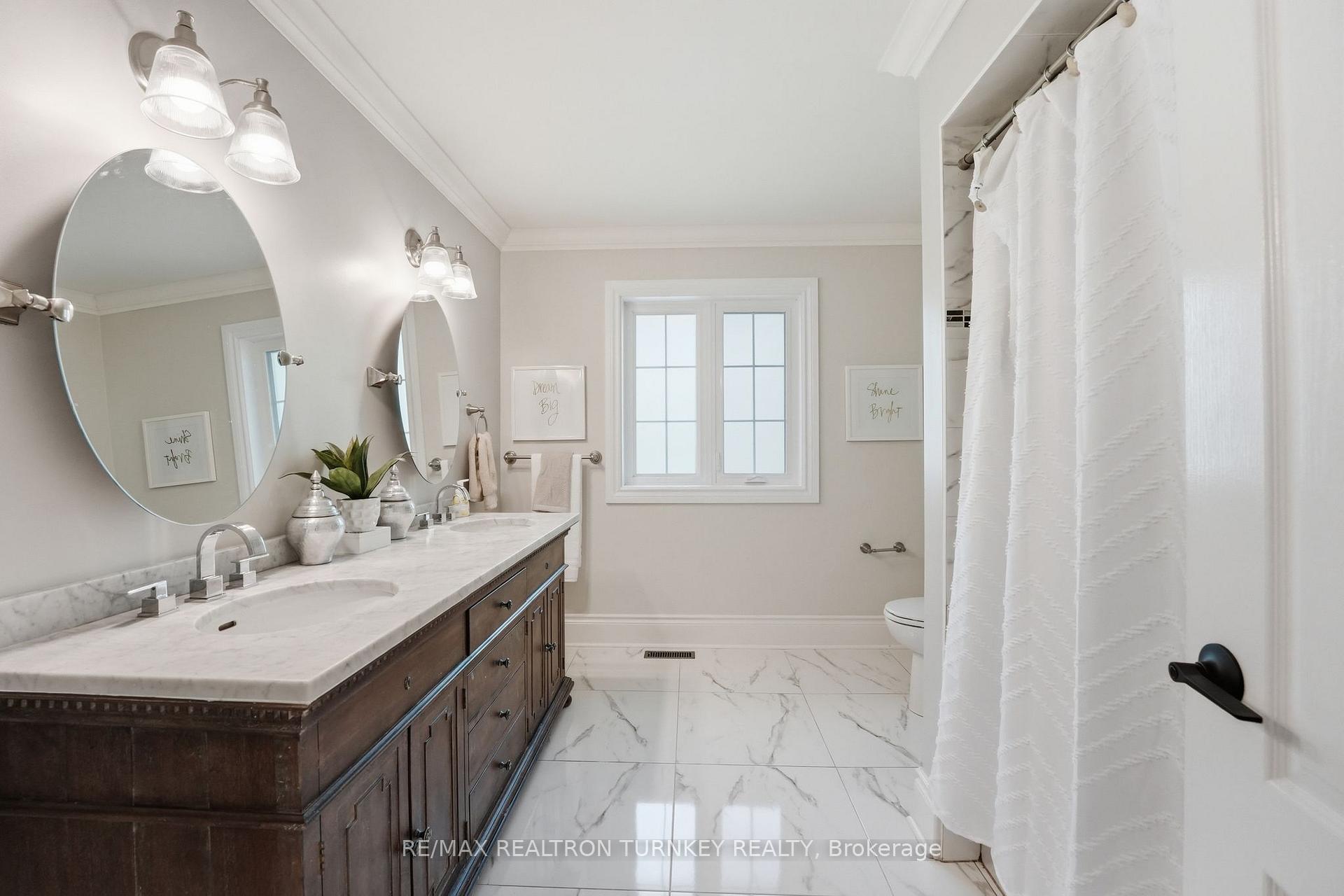 Photo 32 of 818 Exceller Circle, Newmarket, Stonehaven-Wyndham — HOMEH