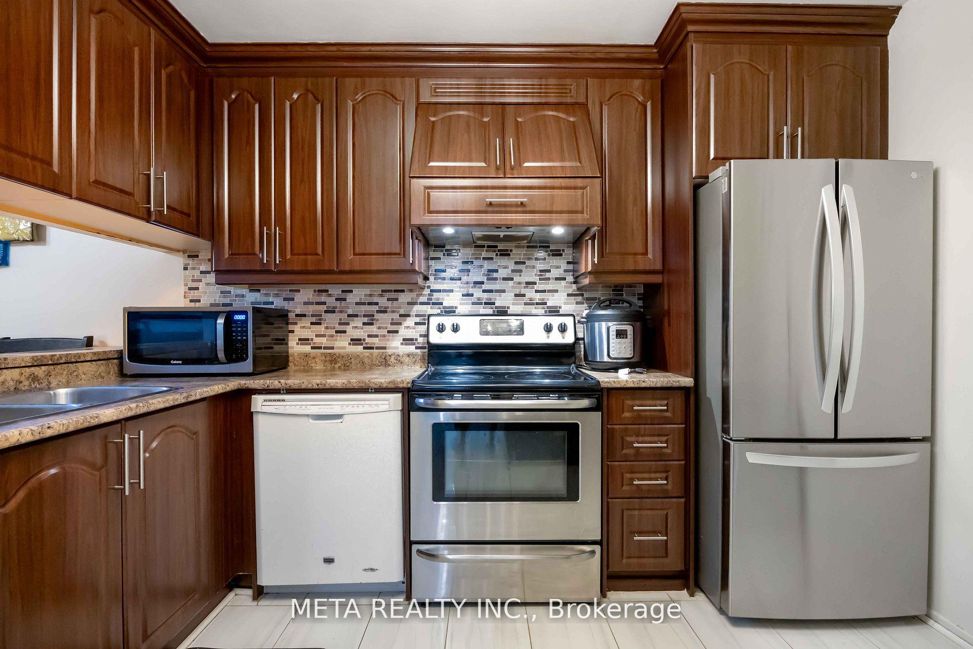 Photo 15 of Unit 604, 236 Albion Road, Etobicoke, Elms-Old Rexdale — HOMEH