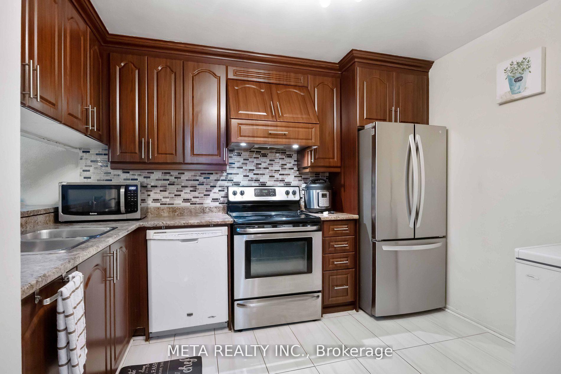 Photo 16 of Unit 604, 236 Albion Road, Etobicoke, Elms-Old Rexdale — HOMEH