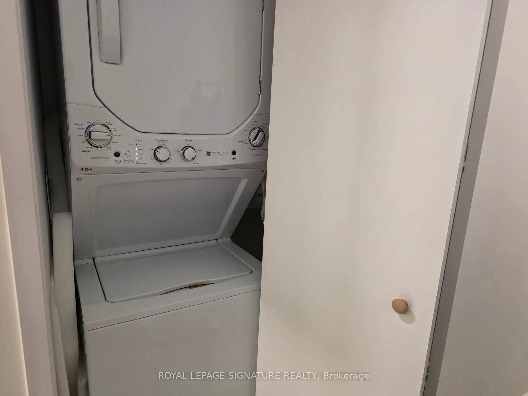 Photo 11 of Unit 421, 33 Helendale Avenue, Toronto, Yonge-Eglinton — HOMEH