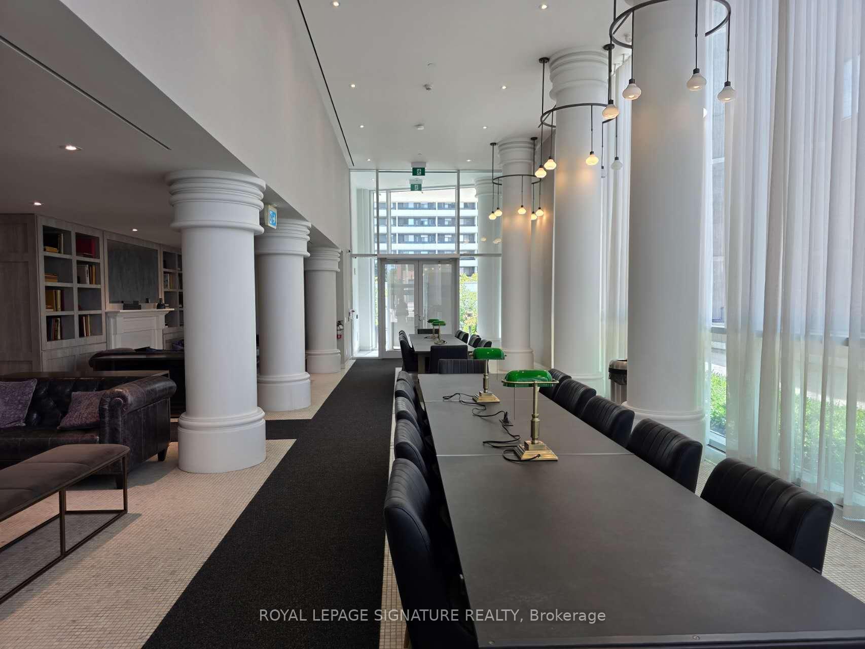 Photo 18 of Unit 421, 33 Helendale Avenue, Toronto, Yonge-Eglinton — HOMEH
