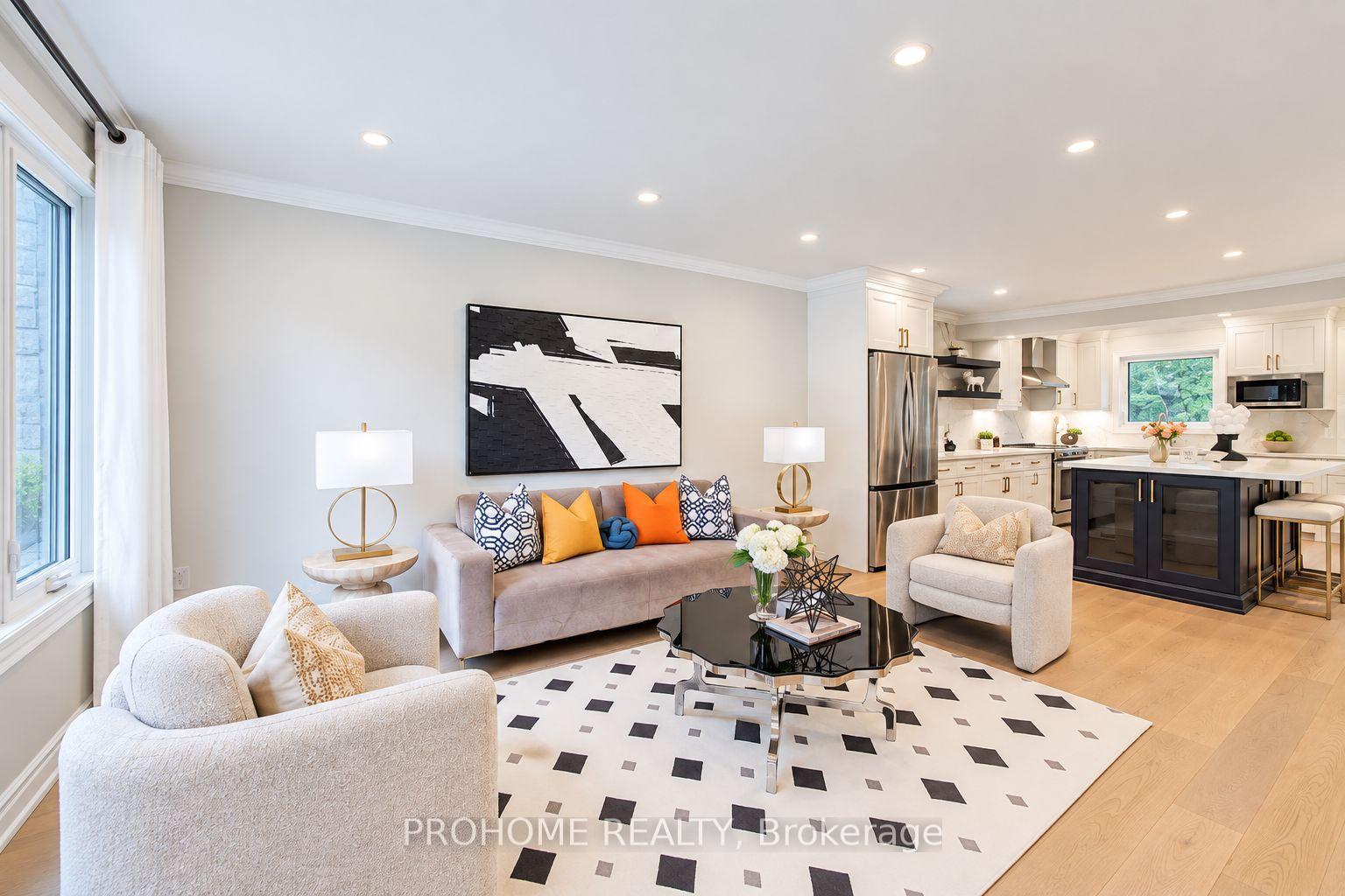 Photo 6 of 36 Summerfeldt Crescent, Markham, Unionville — HOMEH