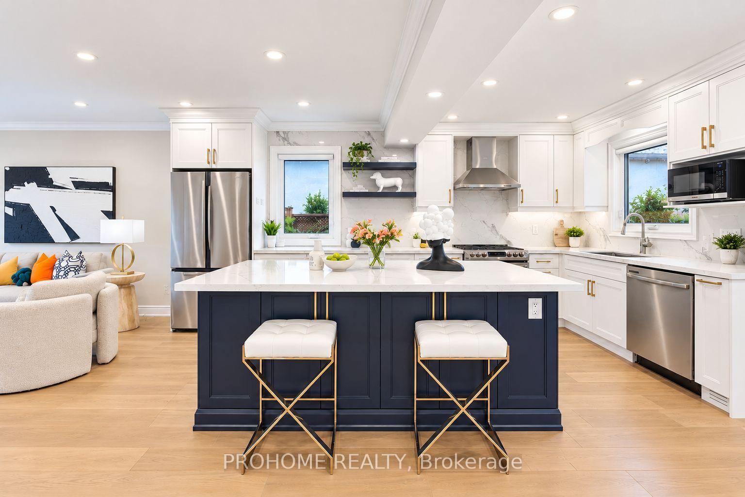 Photo 9 of 36 Summerfeldt Crescent, Markham, Unionville — HOMEH