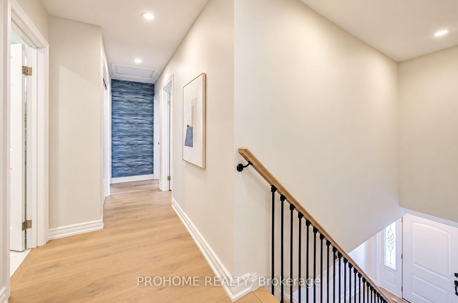 Photo 22 of 36 Summerfeldt Crescent, Markham, Unionville — HOMEH