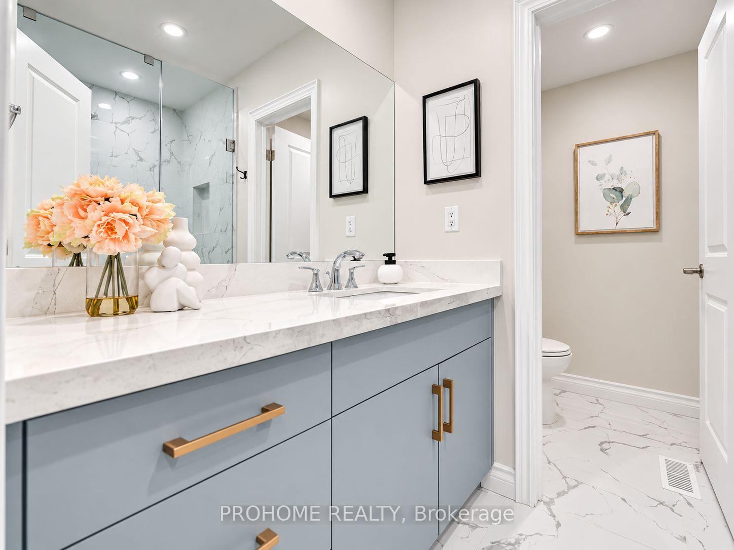 Photo 31 of 36 Summerfeldt Crescent, Markham, Unionville — HOMEH