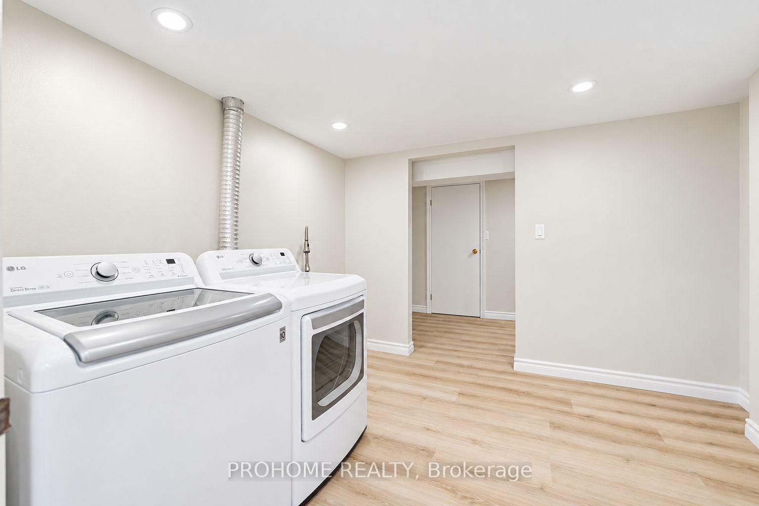 Photo 39 of 36 Summerfeldt Crescent, Markham, Unionville — HOMEH