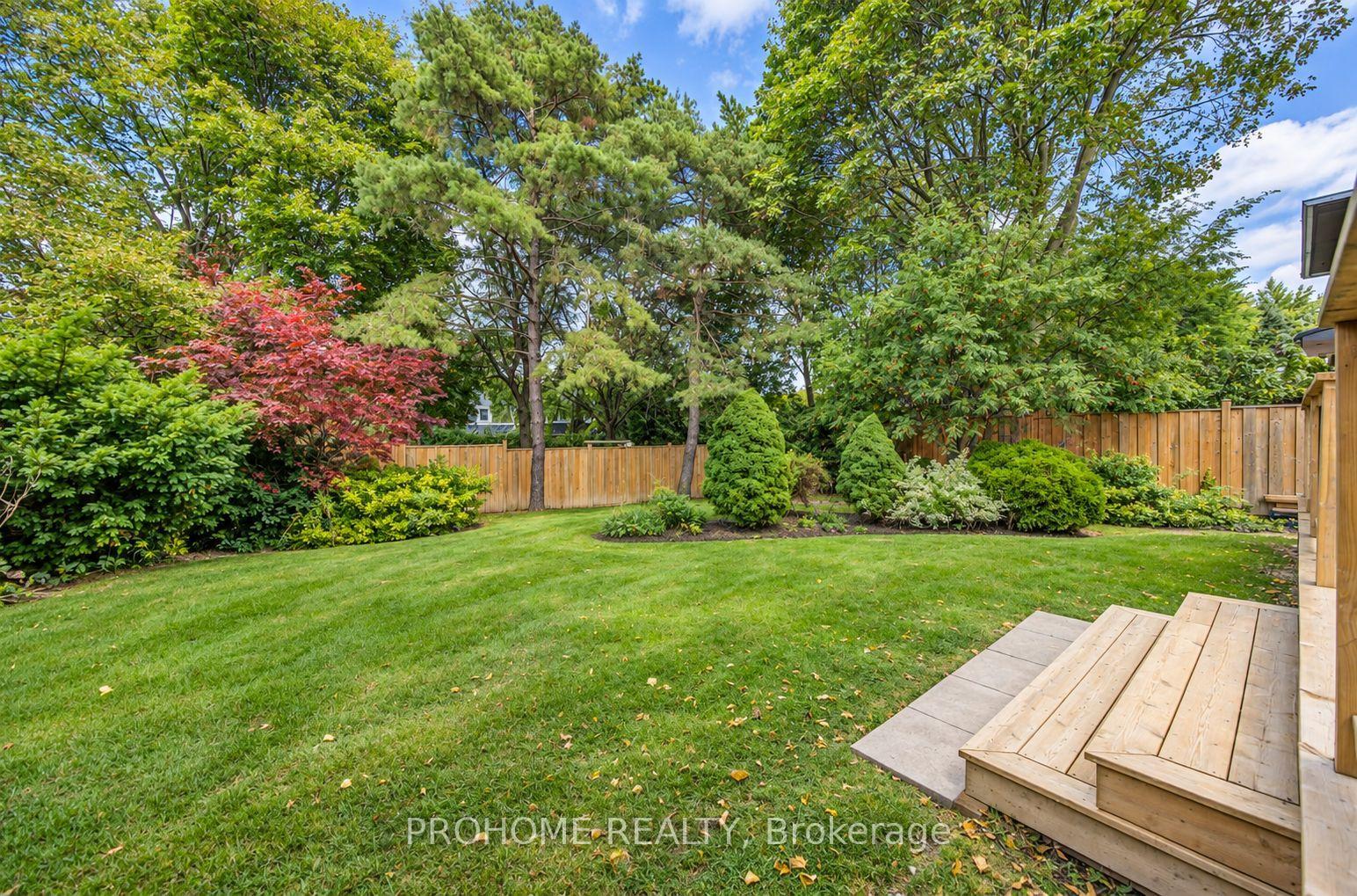 Photo 40 of 36 Summerfeldt Crescent, Markham, Unionville — HOMEH