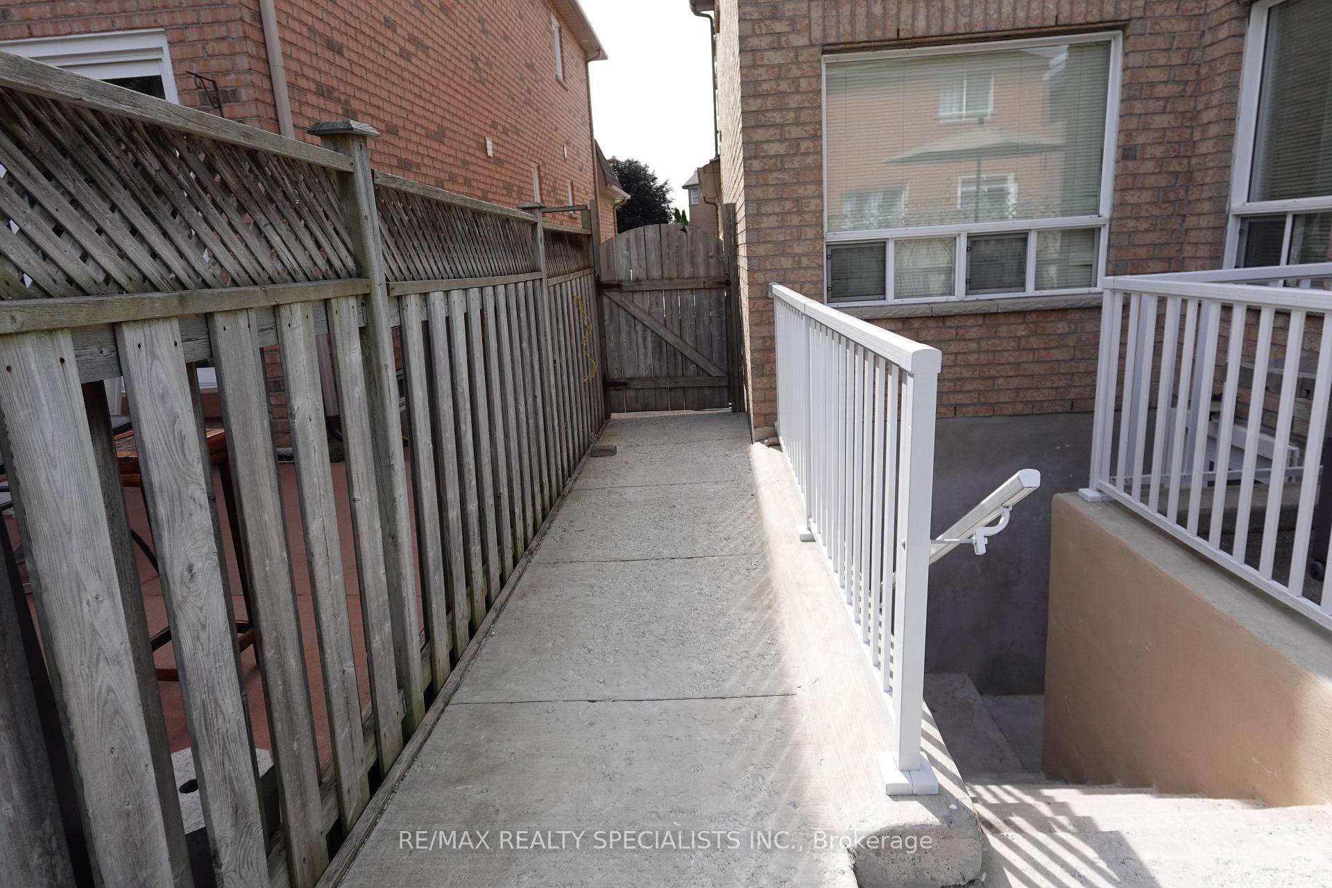 Photo 12 of Unit Basement, 6287 Lisgar Drive, Mississauga, Lisgar — HOMEH
